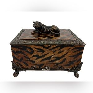 Jewlery Box Tiger Animal Print 11x8x6 Brown Vintage Patina Velvet Lining Rare